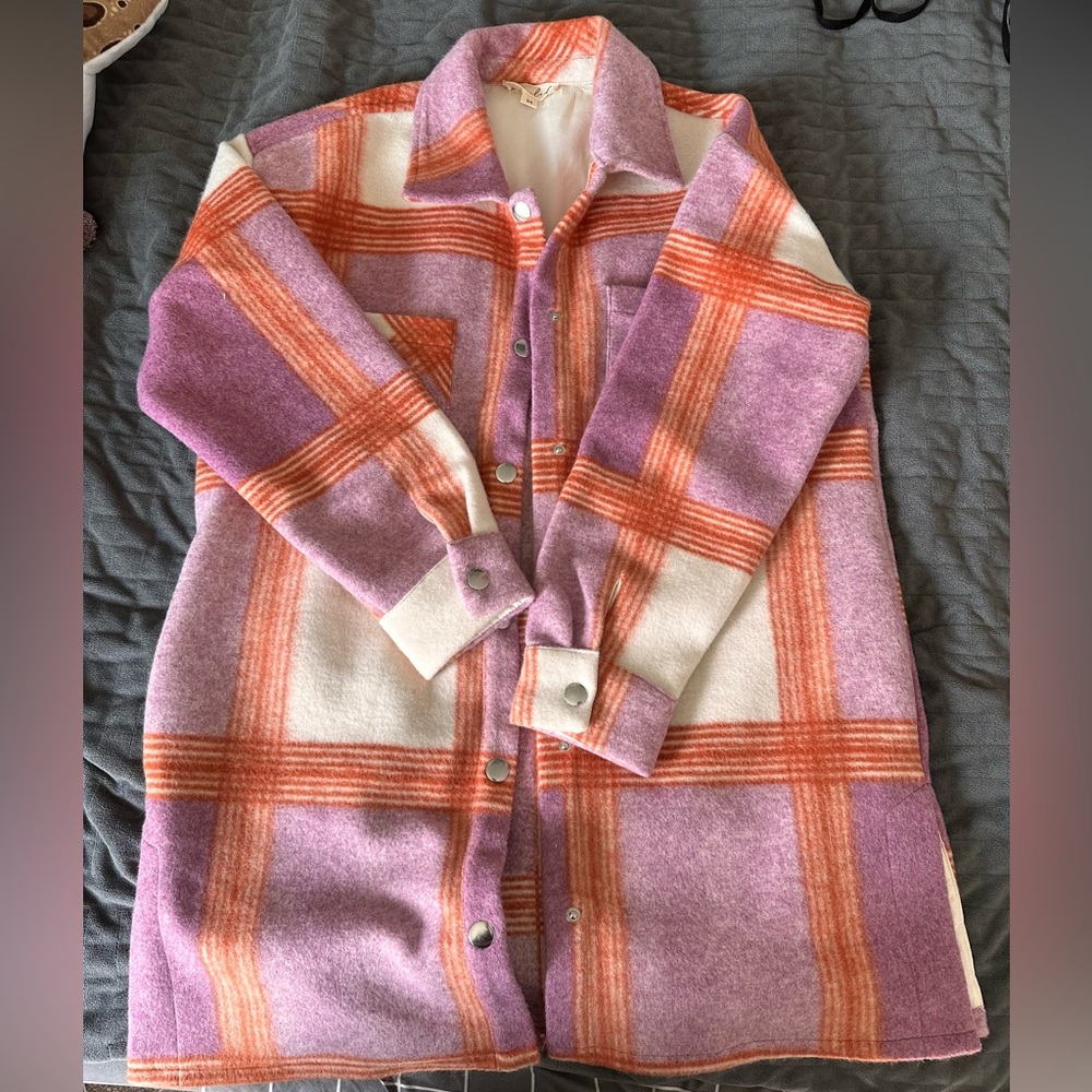 SOLD!! NWOT shacket